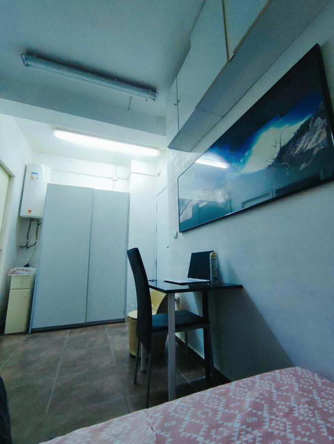 Nice Flat Within Walking Range To The Beach Barcelona Exterior photo